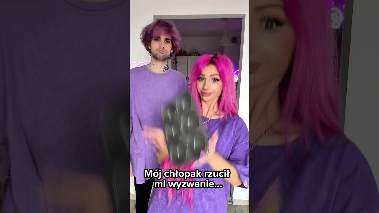 Tomek RZUCIŁ MI WYZWANIE! 😱 #wyzwanie  #babeczki #muffins #pieczenie #biedronka #domowejedzenie