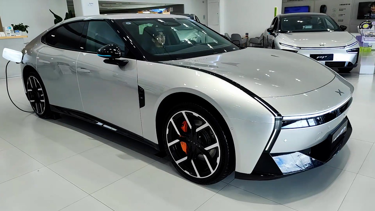 All-new XPENG P7 exterior and interior static appreciation, a sedan with a futuristic design