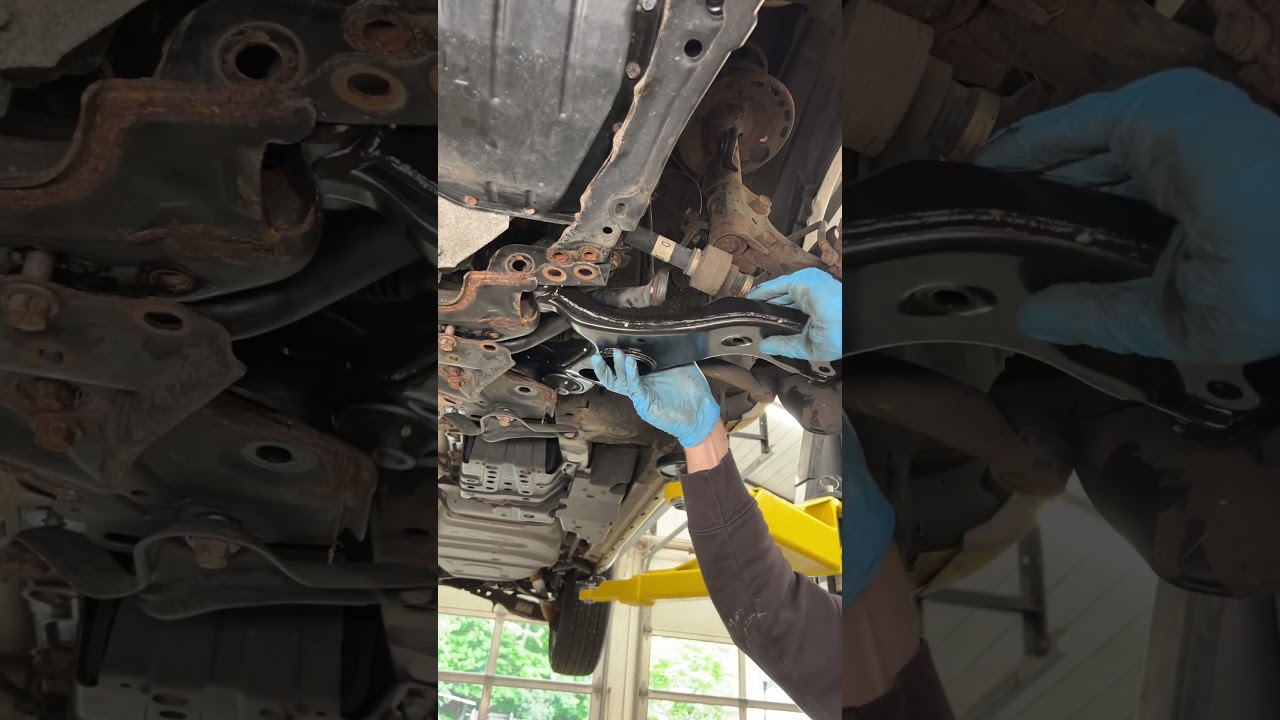 Toyota RAV4 Worn lower control arms 