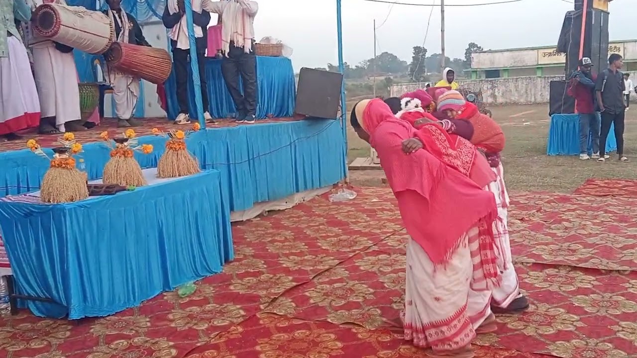उराॅव सरना डंडी // Oraon song //Sarna song //oraon video//sarna video // नम्है सरना डंडी .....