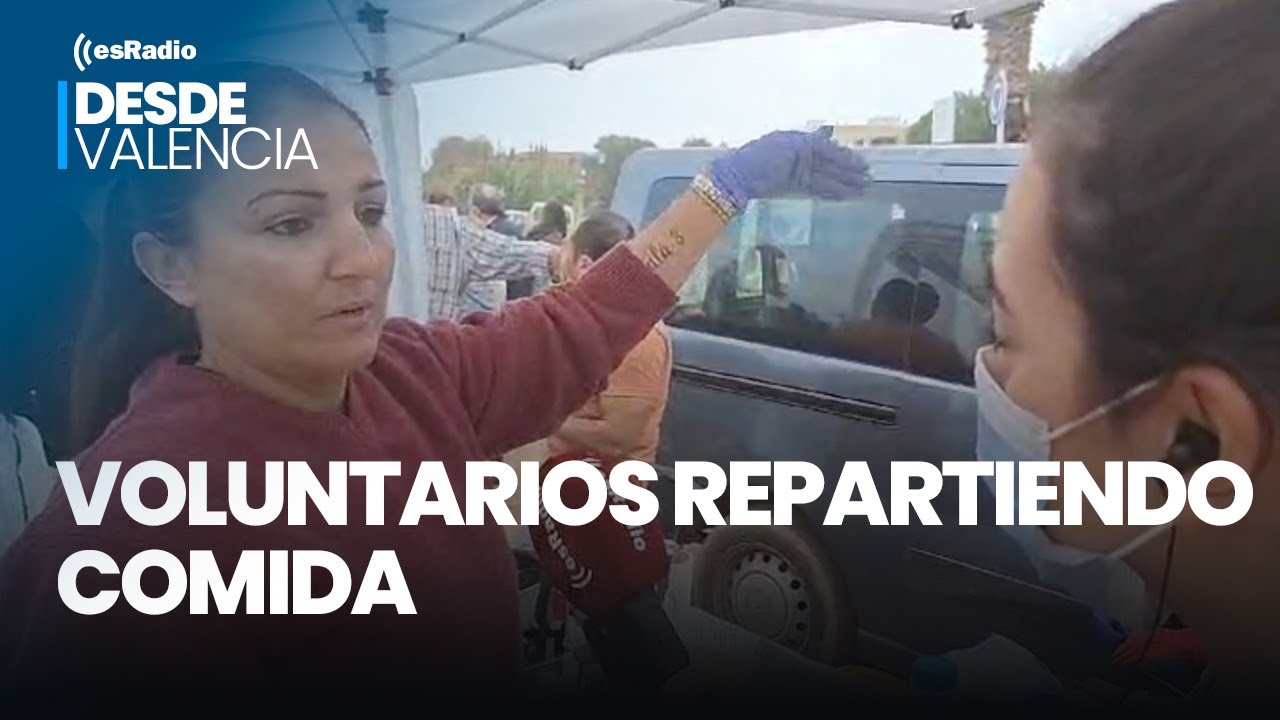 DANA | Los voluntarios entregan enseres a los afectados ante el miedo de que no se  repartan