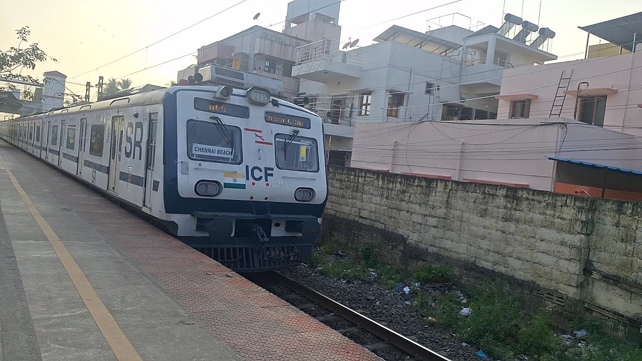 I traveled in the Chennai AC Local train!