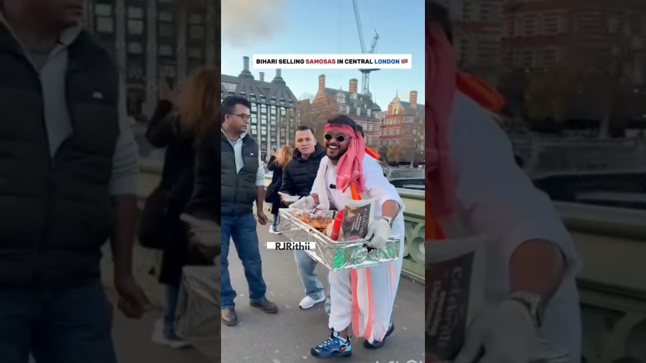 Bihari Man Samosa selling in London Central Street 🧑‍🍳 