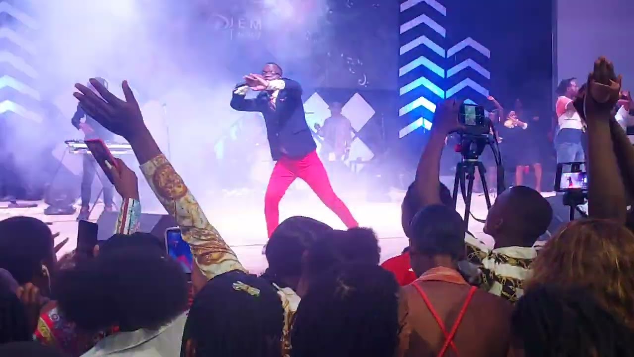 Full performance Fr Luckson Zone pa fe Moun ak Frè Debras