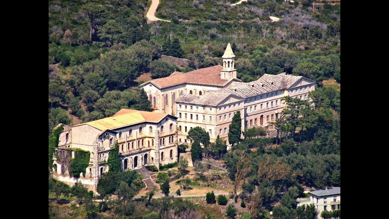 Erbalonga : l’ancien couvent des Bénédictines transformé en hôtel de luxe ?
