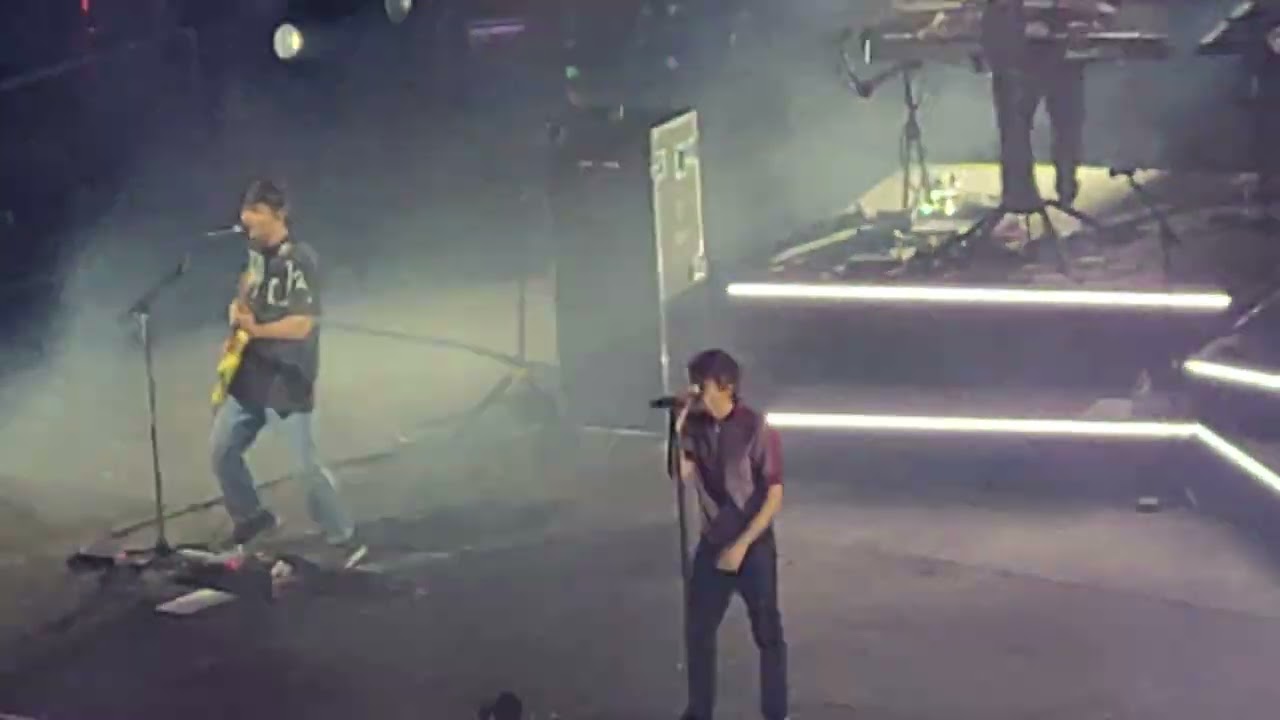 Louis Tomlinson Paris 2023 full concert part 1