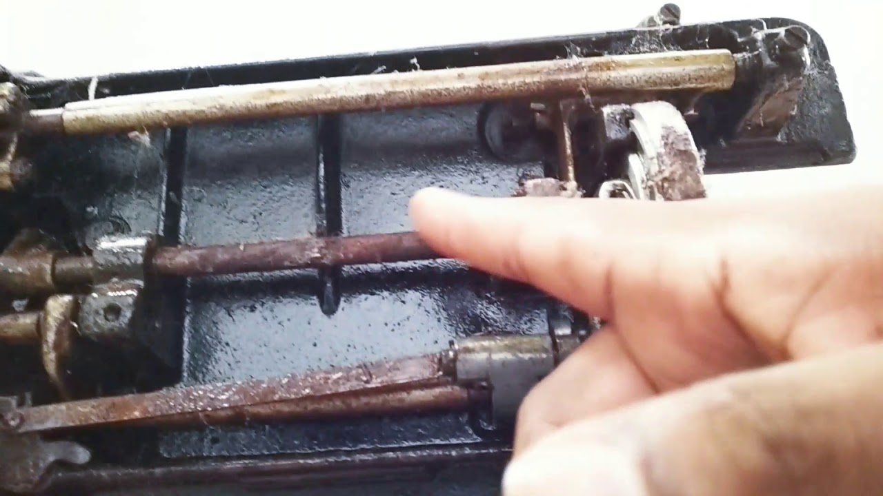 fazendo tico tico de bancada com máquina de costura velha #1 parte