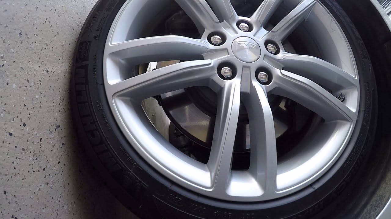 DIY: Tesla Model S- How to Remove Side Skirt Rocker
