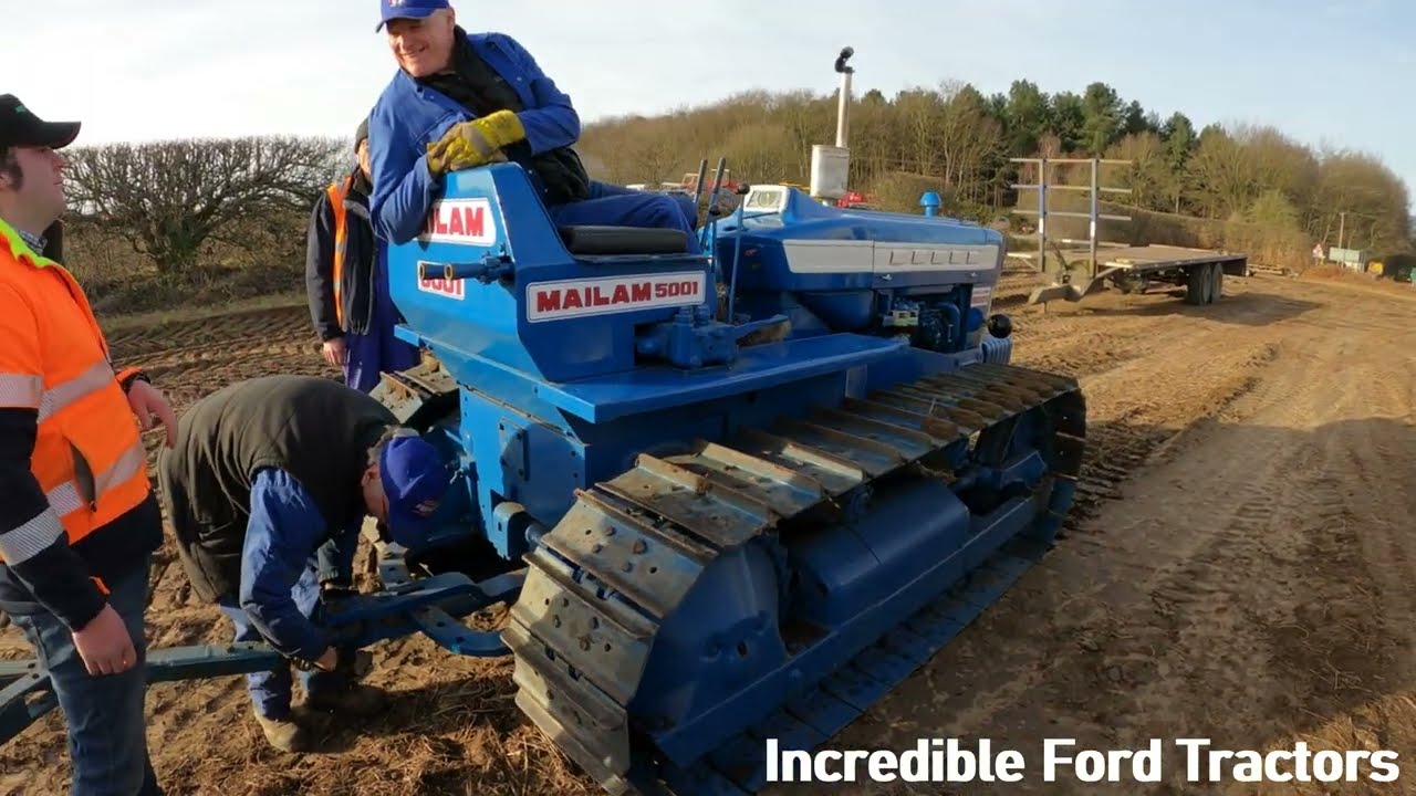 1969 Ford Mailam 5001 4.2 Litre 4-Cyl Diesel Crawler Tractor (65 HP)