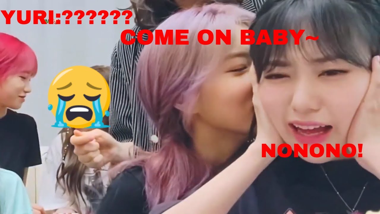 IZ*ONE 200704 VLIVE HYEWON SAKURA SWEET MOMENTS