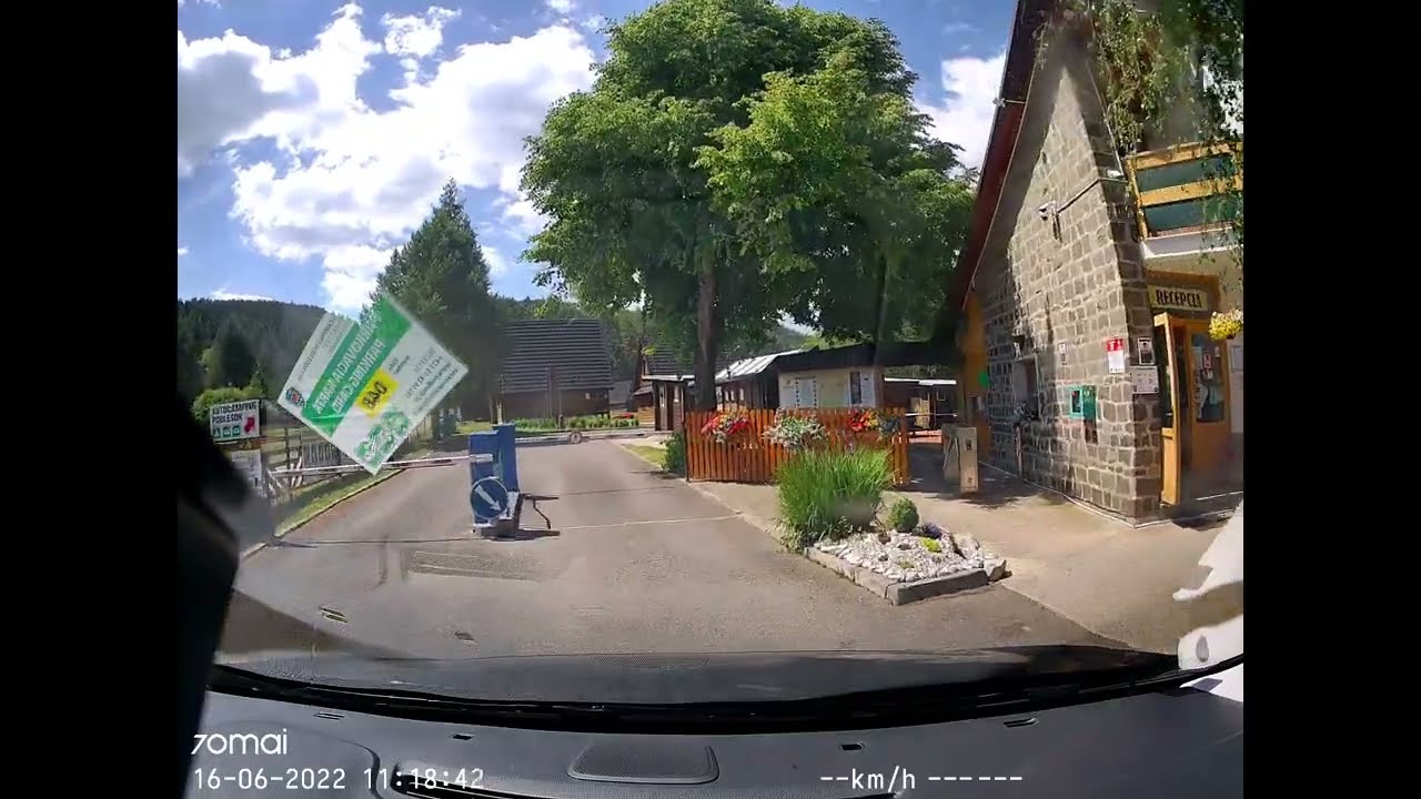 Przyjazd na kamping Autocamping Podlesok