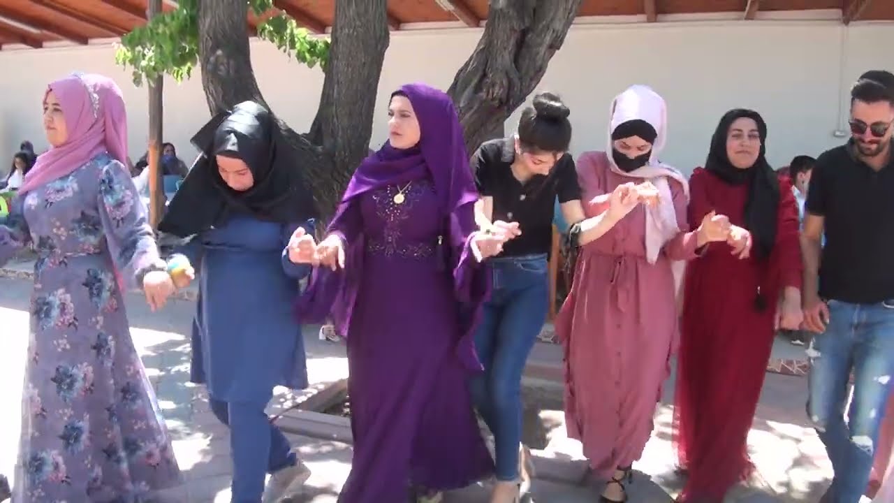 DAMAT YIKTI GEÇTİ!! ZİLAN MÜZİK RENK KATTI