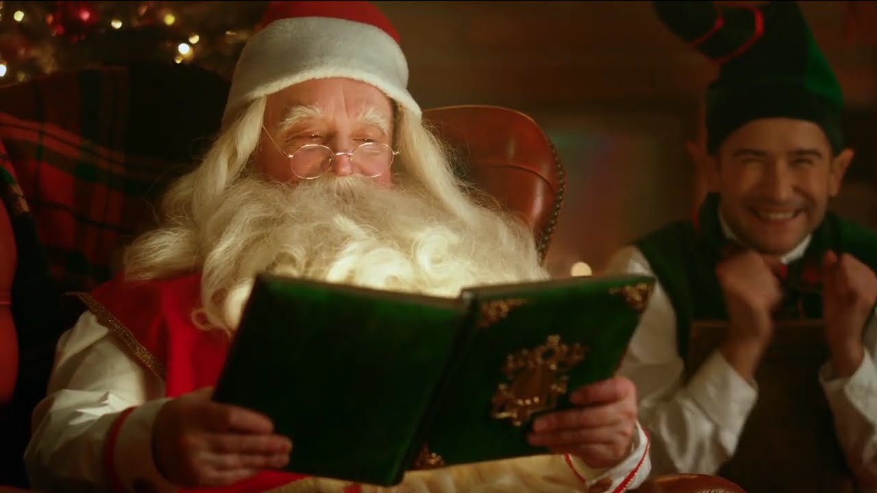 Santa Wishes SBS Students a Merry Christmas!