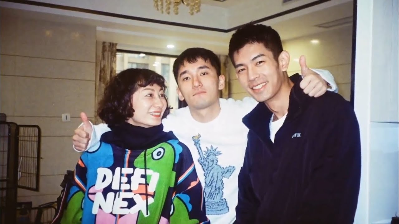ENG) 家人的理解和支持，就是我們最堅強的後盾。🌈【楓哥&小吳】