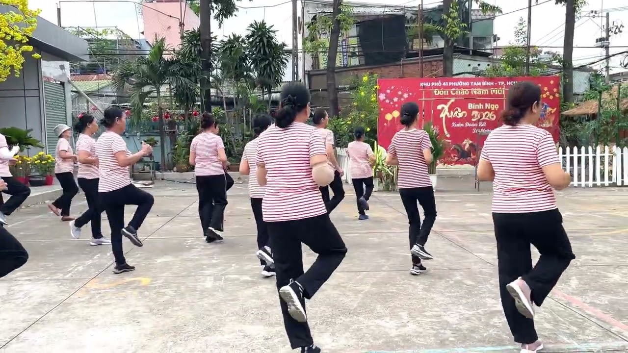 U60, U70+…., nhảy dân vũ 18 bước 