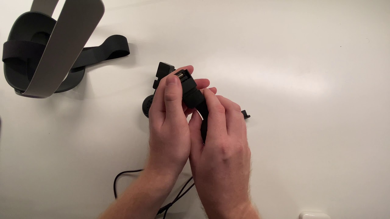 How to: Install headphones on Oculus Quest 2 Elite Strap