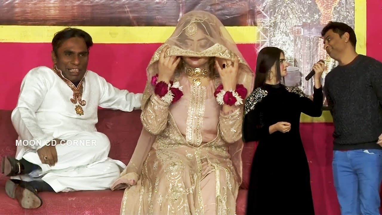 Amjad Rana and Nida Khan With Zulfi and Azeem Vicky New Pakistani Stage Drama Comedy Clip 2022