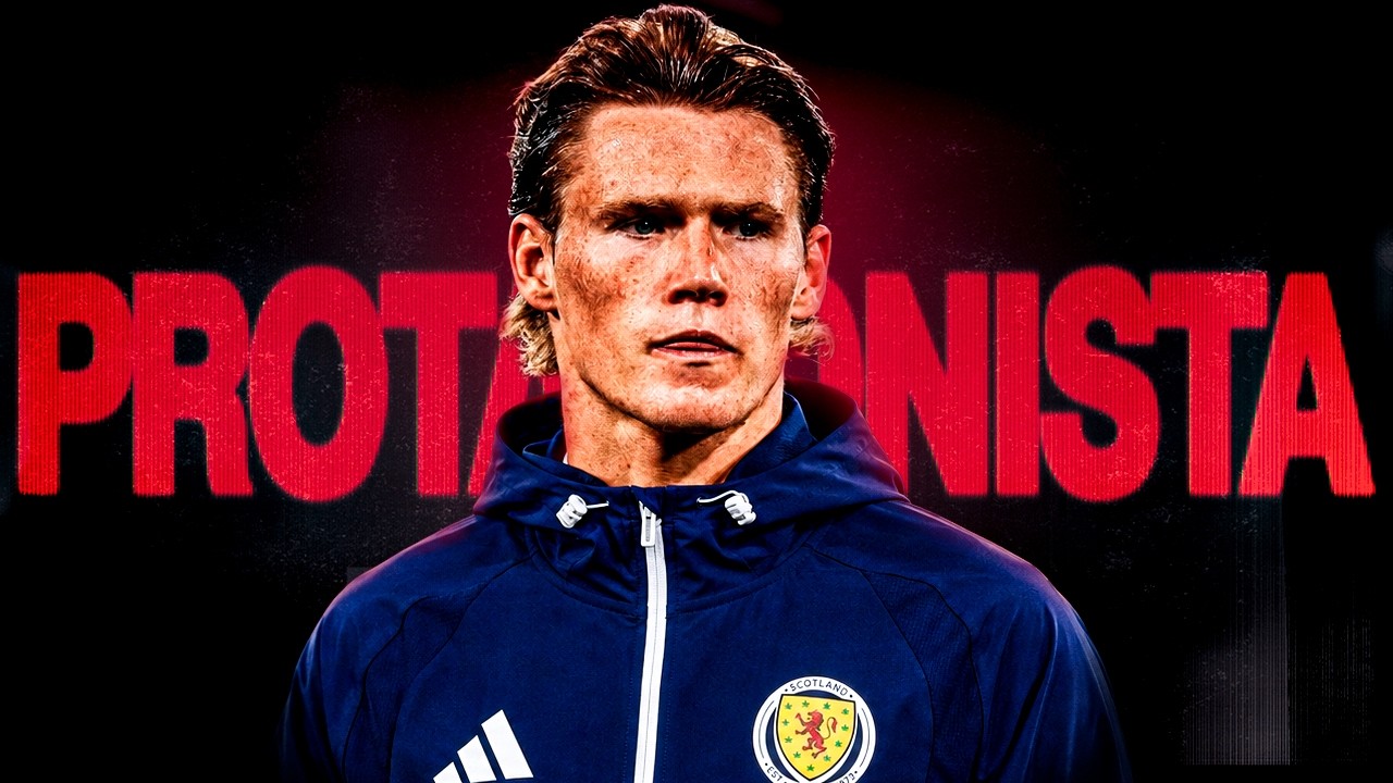 MCTOMINAY: DE COMUM NO MANCHESTER UNITED A HER&Oacute;I DA ESC&Oacute;CIA