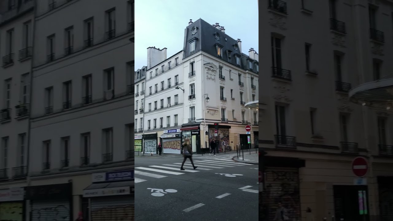 Paris Streets Walking Tour
