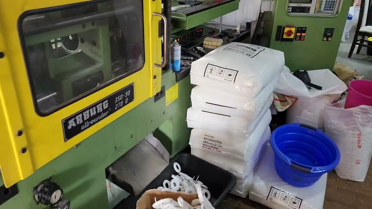 Plastic fabric in Serbia
