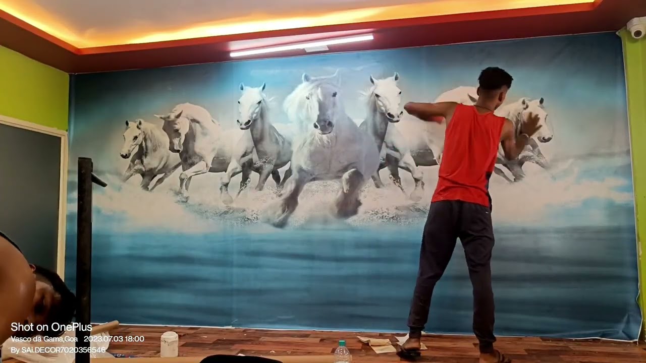 How to fix wallpaper on wall watch till End