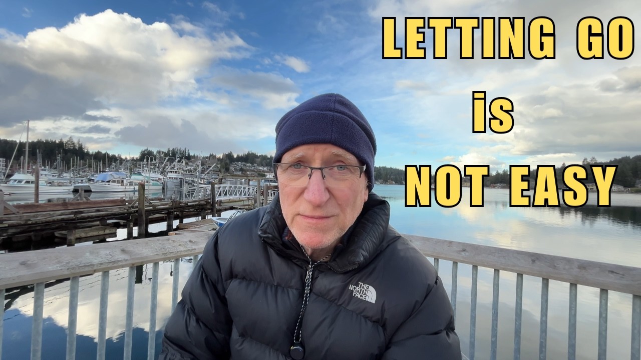 The Minimalist Journey - Kick the Clutter, Not the Bucket