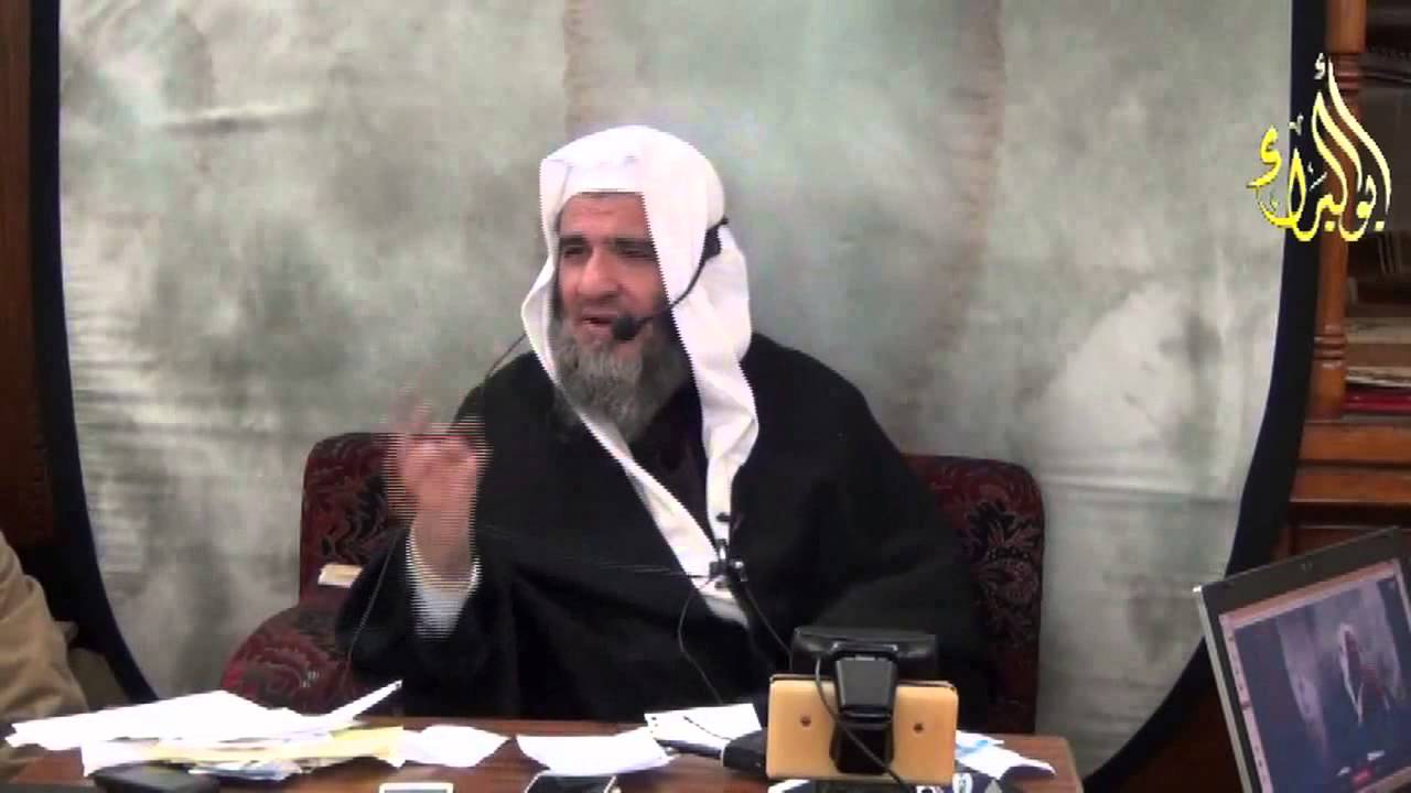 حكم اقامة جماعتين في مسجد واحد للشيخ مشهور بن حسن