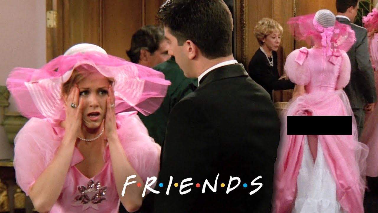 Rachel Shows Her Butt at a Wedding | Friends