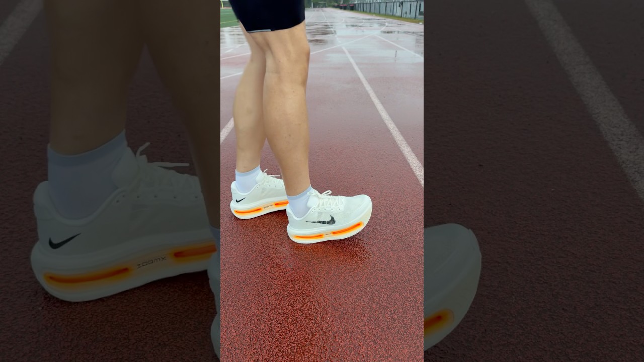The NEW Vomero Premium, will you be picking these? #nike #nikerunning #runner #unboxing