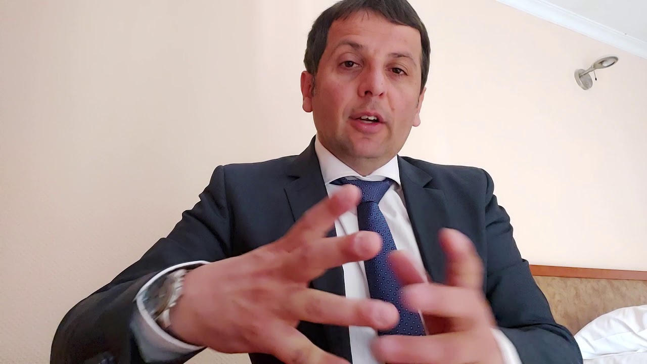 Vučić pomaže Milu pričom o novčanoj pomoći i plaćanju poreza Crkvi
