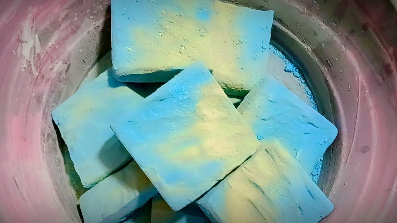 crunchy gym Chalk crumbling super satisfying texture 😇