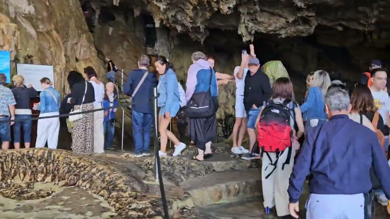 Alghero, Sardinia. Cruise to Neptune's Cave.
