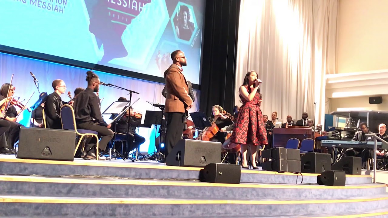 Mervyn Warren and Jeharna Ria-South singing ‘Rejoice Greatly’ at The Young Soulful Messiah Tribute.