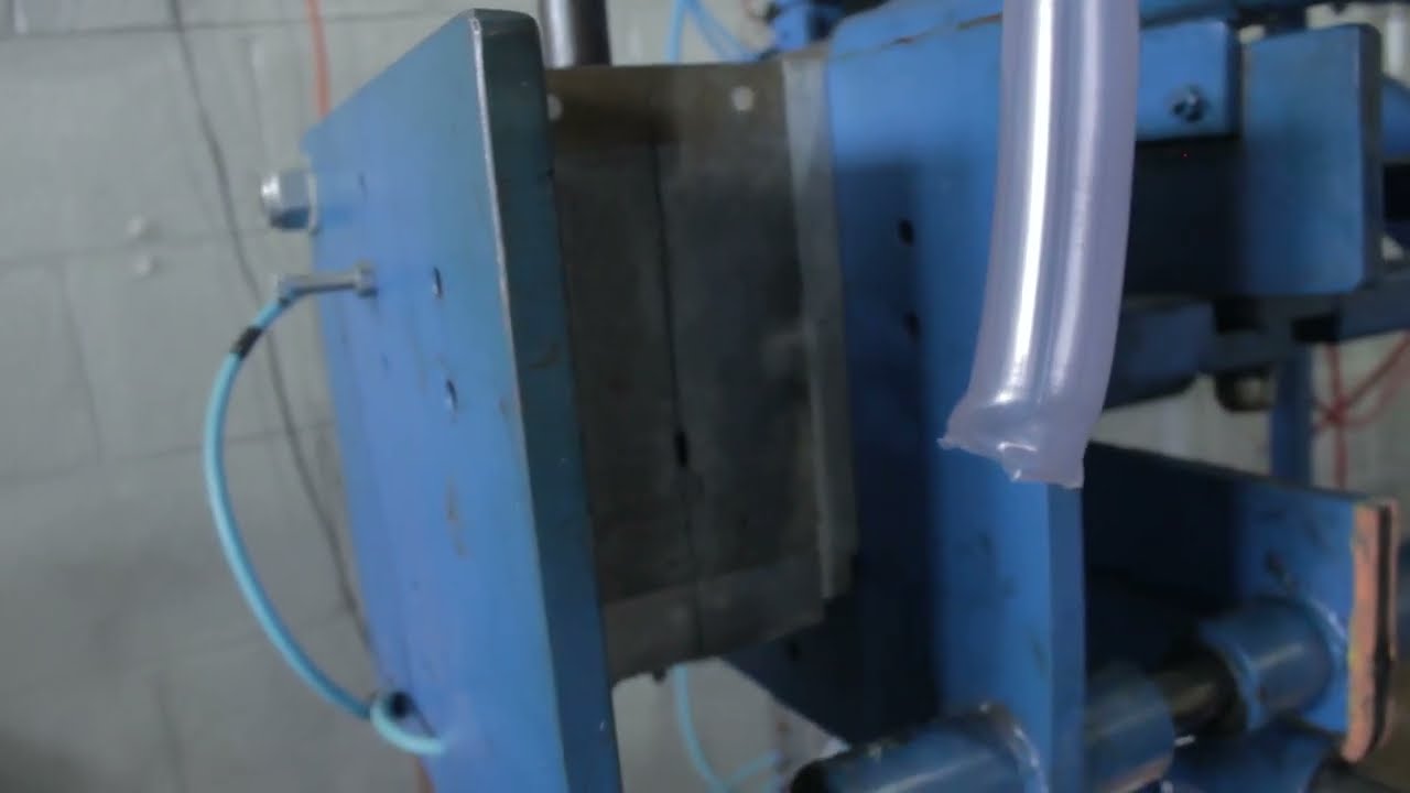 SOPLADORA DE PLASTICO