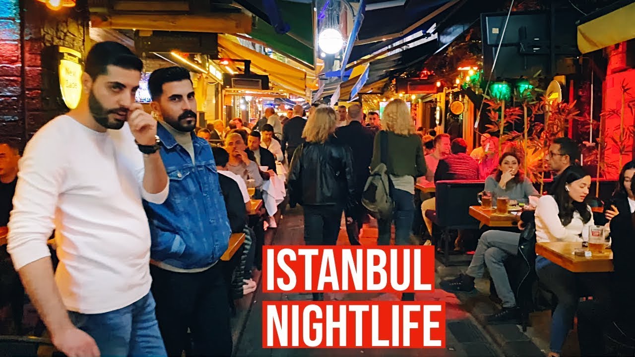 4K 🇹🇷 Walking Istanbul - Nightlife. Nevizade Street. Bars, taverns, pubs. Istiklal Avenue