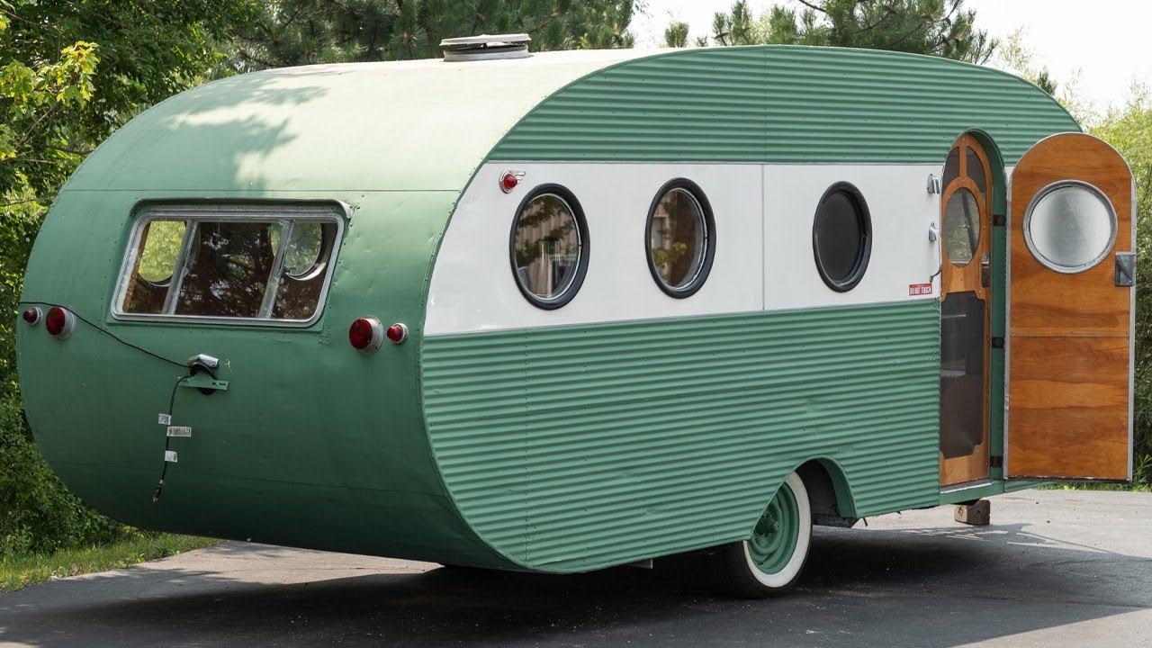 1953 Airfloat Navigator for sale from the Volo Museum Vault (E19529)