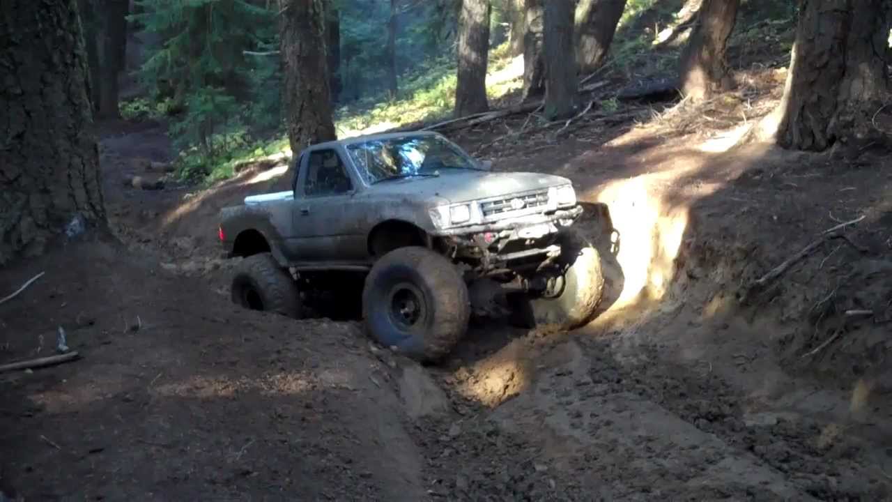 ROLLOVER Attempt Naches Trail, Wa