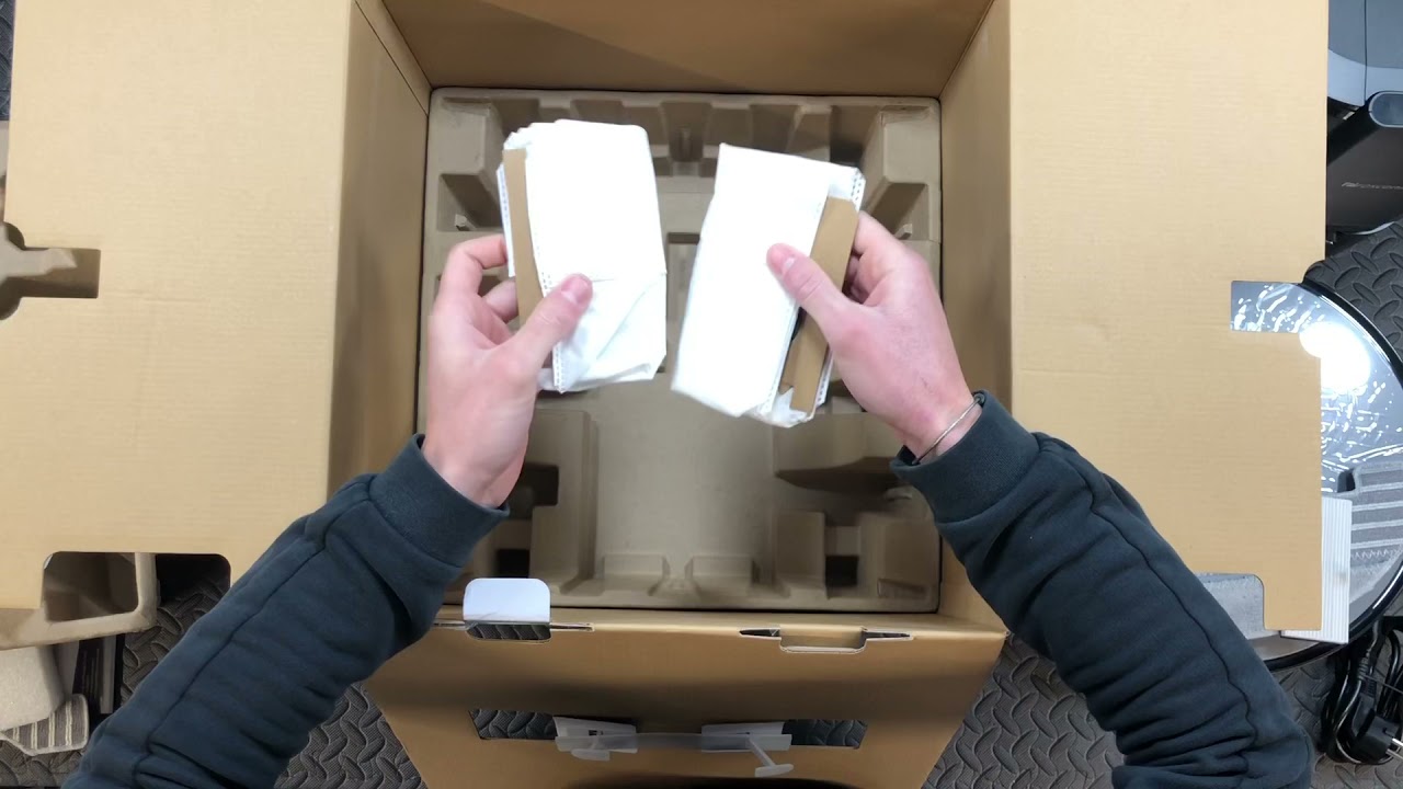 Déballage et présentation de l’aspirateur robot M8 Pro de Proscenic.