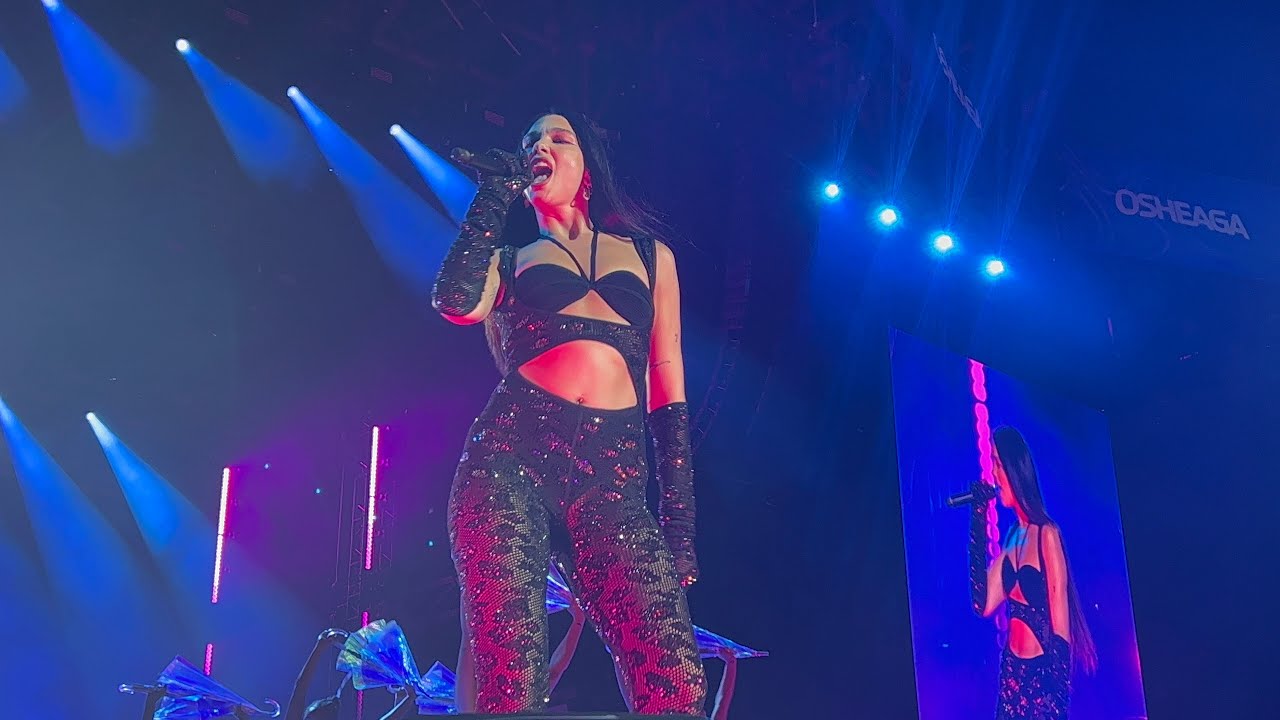 Dua Lipa - New Rules: Osheaga 2022 in Montreal (07/31/2022)