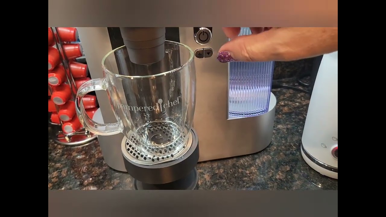 Pampered Chef Deluxe Coffee Maker, Hot Chocolate With Frothed Milk