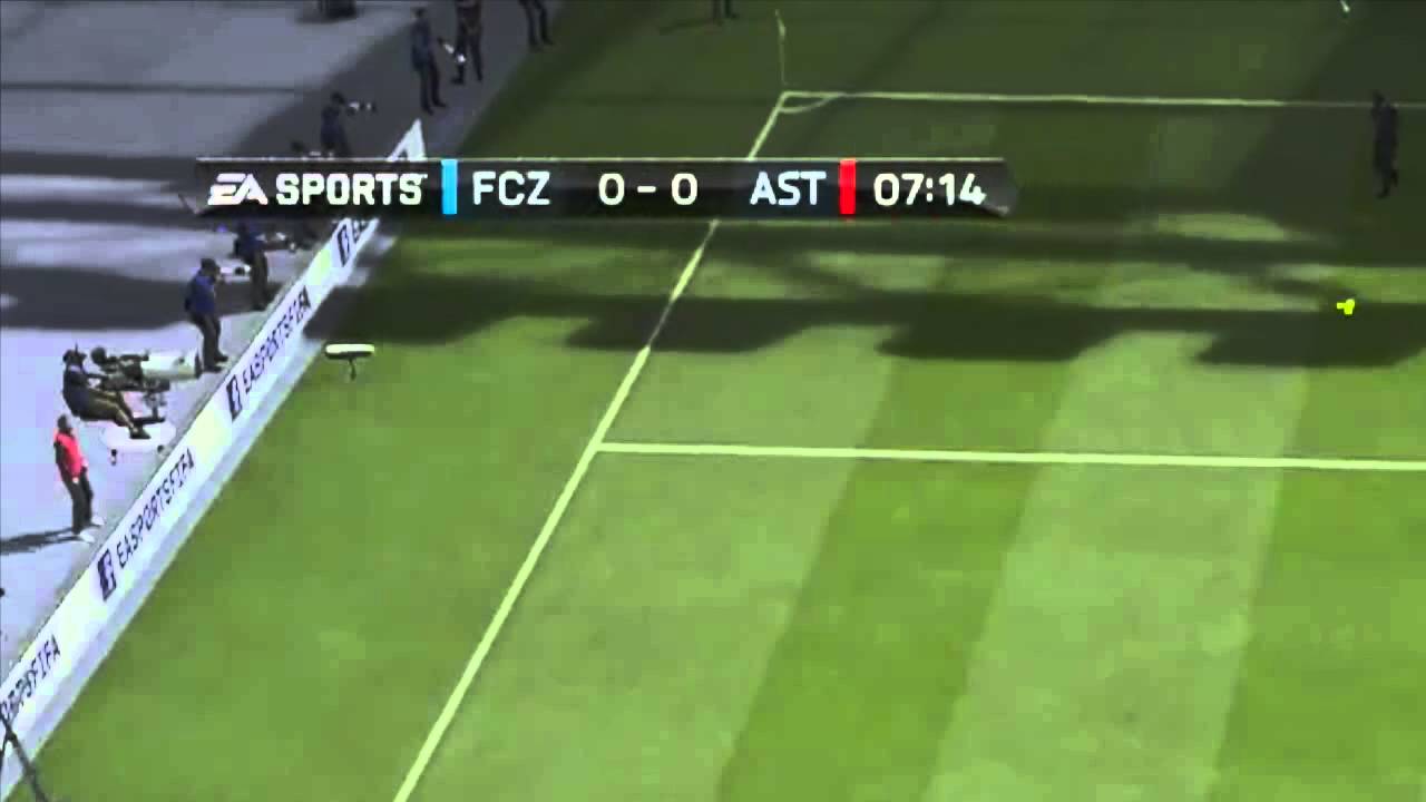 POLICE PITCH INVASION! - FUNNY FIFA 14 ULTIMATE TEAM GLITCH!!
