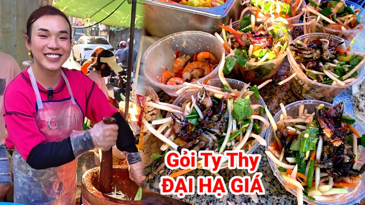 Bất ngờ TY THY gỏi đu đủ ĐẨY XE B&Aacute;N DẠO giảm gi&aacute; mạnh c&ograve;n 50k/1 phần gỏi KH&Aacute;CH XẾP H&Agrave;NG d&agrave;i đợi ăn