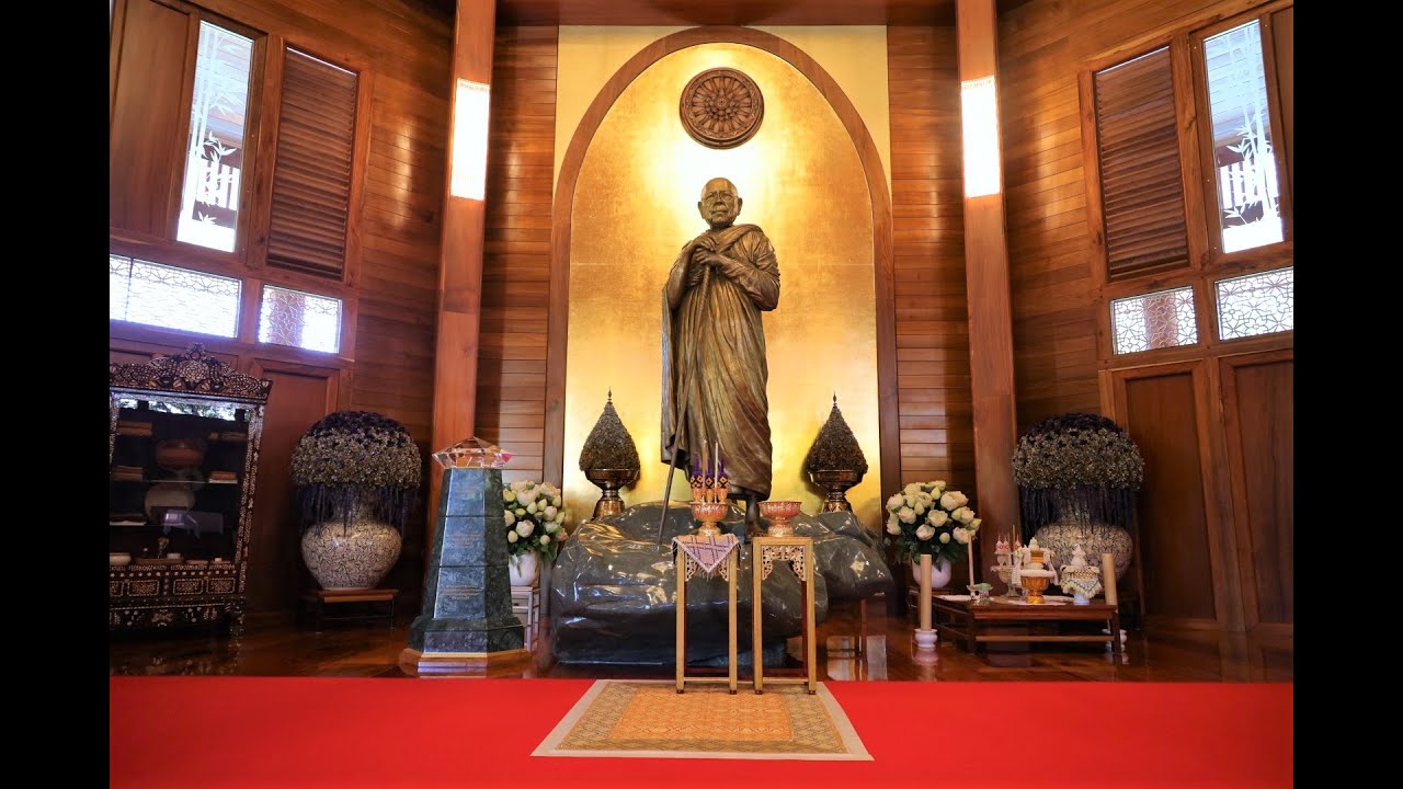 พิพิธภัณฑ์เก๋งจีน หลวงปู่แบน ธนากโร วัดดอยธรรมเจดีย์ จ.สกลนคร