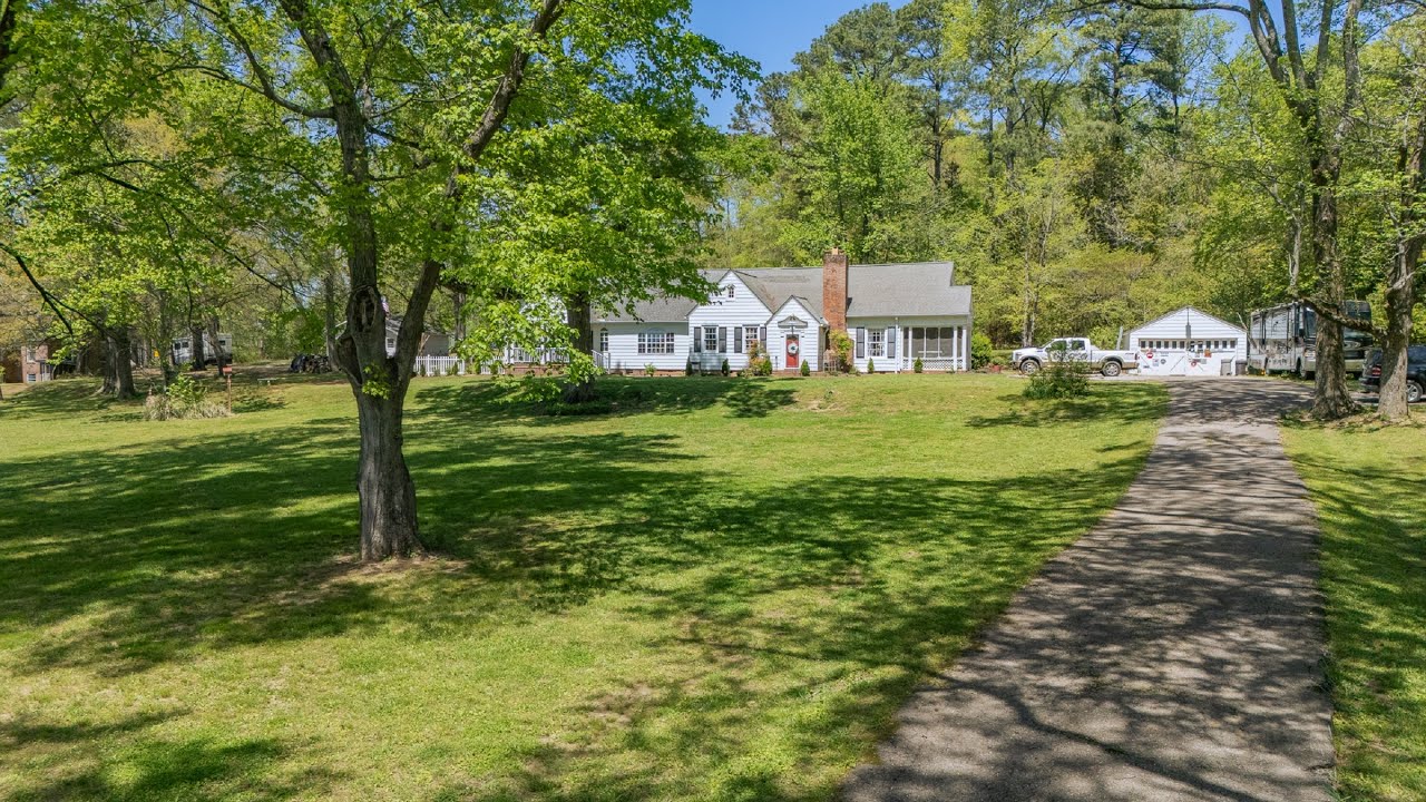 Incredible 4 BR/4 BA TN home on 3.46 acs+/- with updates, a workshop, & Timeless Character for sale!