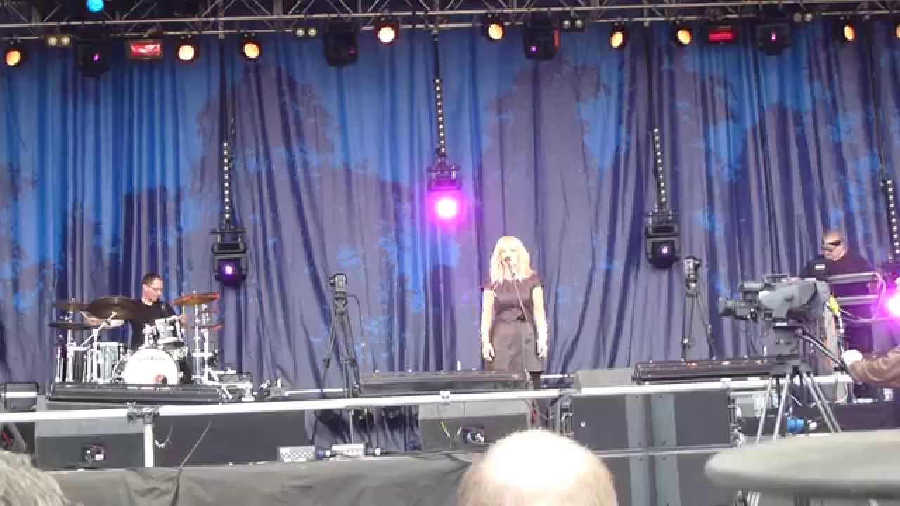 Toyah - Jungles Of Jupiter - Cropredy Festival - 15th Aug 15.