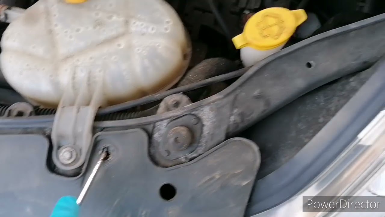 corsa D passenger side headlight bulb change