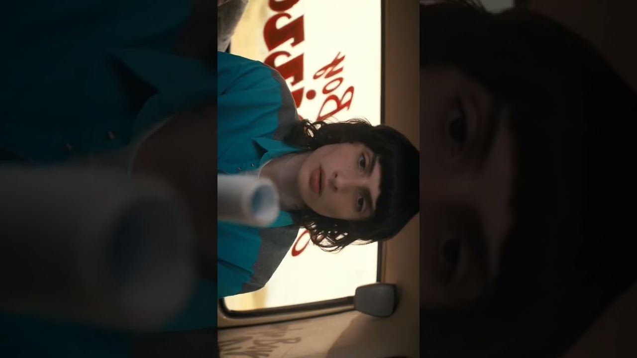 Will shows his painting to Mike 🖤 - Stranger Things Season 4 Episode 8 #shorts #strangerthings