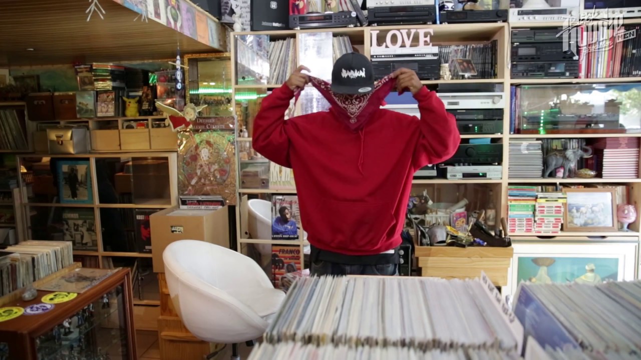 Rhythm Roulette France : Azaia