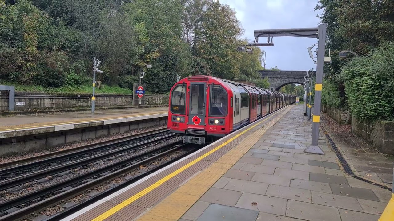 CHIGWELL Tube Station (2022)
