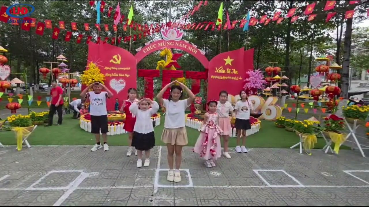 Năm Qua Đã Làm Gì & Tết Đong Đầy l LND DANCE CLUB